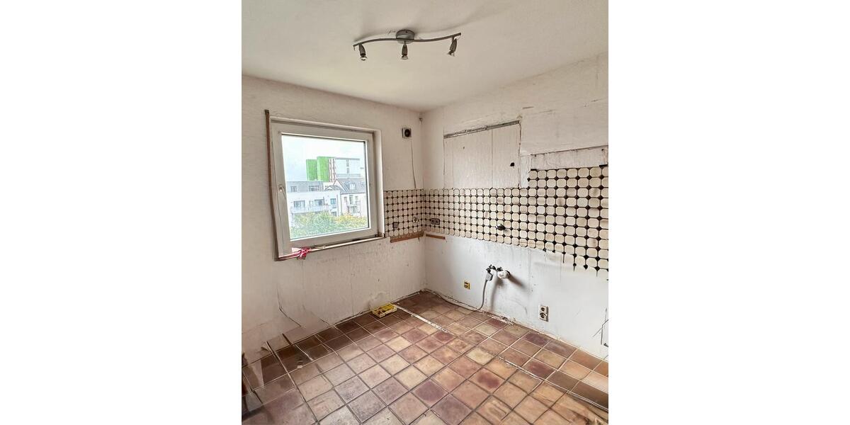 Etagenwohnung Düsseldorf Stadtbezirk 9 - 3 Zimmer, 85 m&sup2;, 190.000&euro; | Angebot:26588524