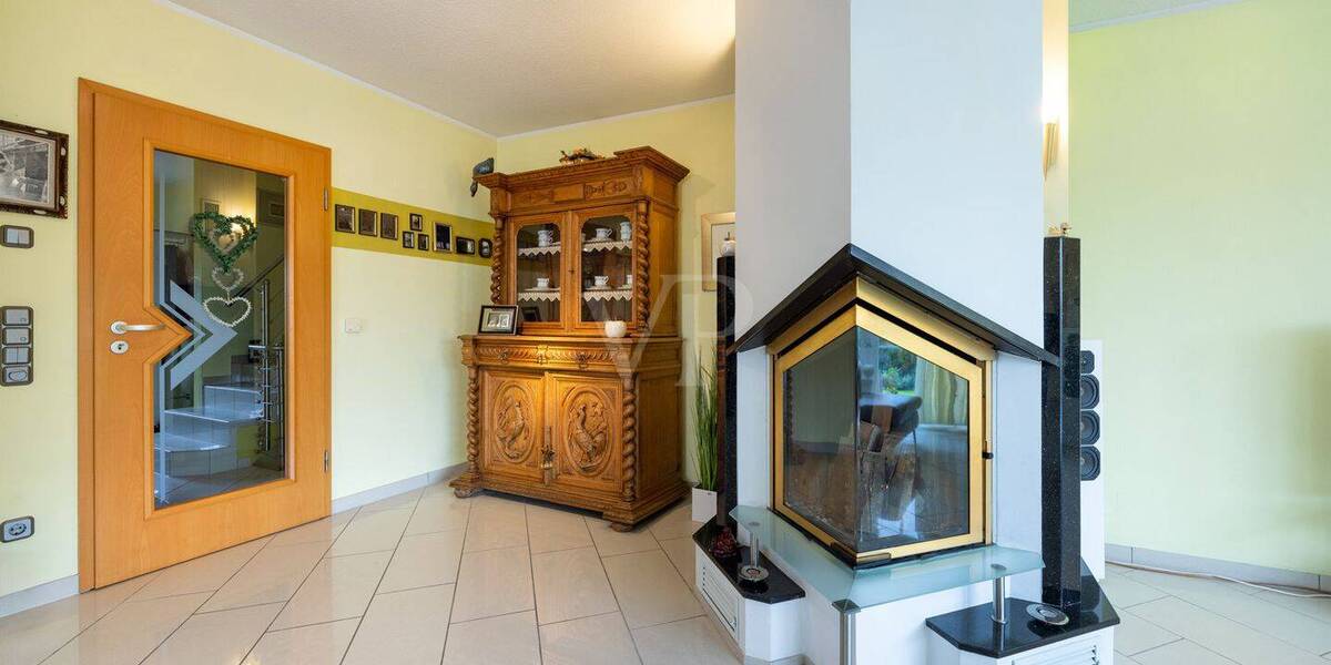 Doppelhaushälfte Velbert Mitte - 5 Zimmer, 196 m&sup2;, 598.000&euro; | Angebot:25679811