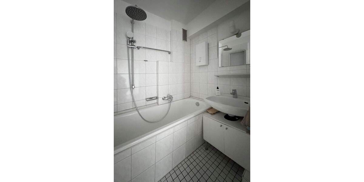 Etagenwohnung Krefeld Stadtmitte - 2 Zimmer, 59 m&sup2;, 495&euro; | Angebot:25690035