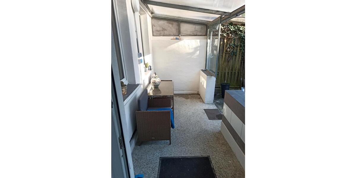 Erdgeschoßwohnung Krefeld Cracau - 2 Zimmer, 45 m&sup2;, 700&euro; | Angebot:25789887