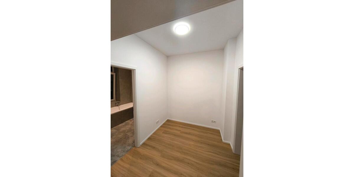 Etagenwohnung Wuppertal Gemarkung Langerfeld - 3 Zimmer, 78 m&sup2;, 800&euro; | Angebot:25948927