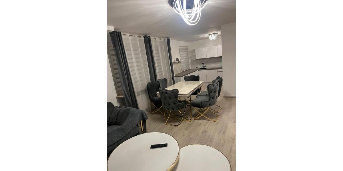 Etagenwohnung Duisburg Duisburg-Mitte - 3 Zimmer, 80 m&sup2;, 1.300&euro; | Angebot:25571232