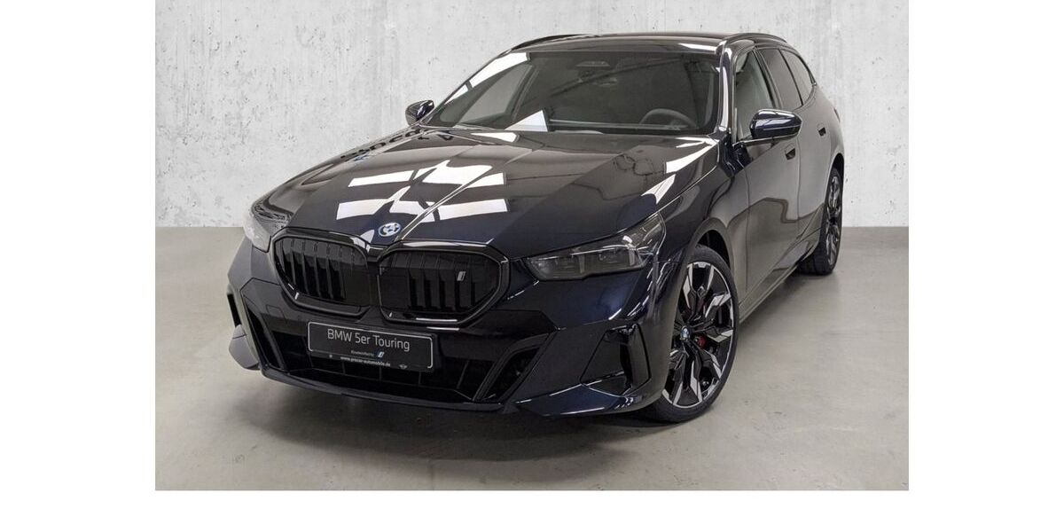 BMW i5 9.447 km 77.790 &euro; Düsseldorf 40595