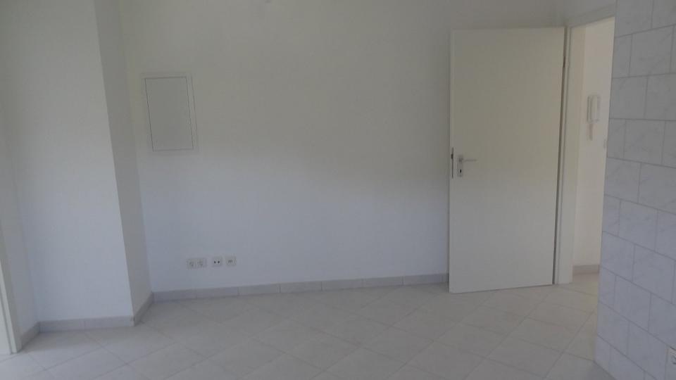 Dachgeschoßwohnung Velbert Langenberg - 1 Zimmer, 32 m&sup2;, 270&euro; | Angebot:25054609