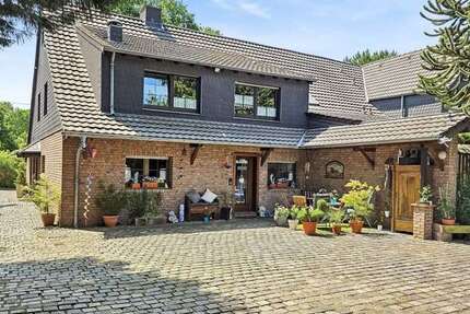 Haus Moers Rheinkamp - 5 Zimmer, 223 m&sup2;, 595.000&euro; | Angebot:21570808