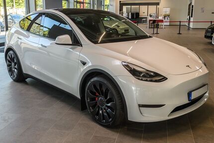 Tesla Model Y 66.666 km 35.000 &euro; Essen 45133