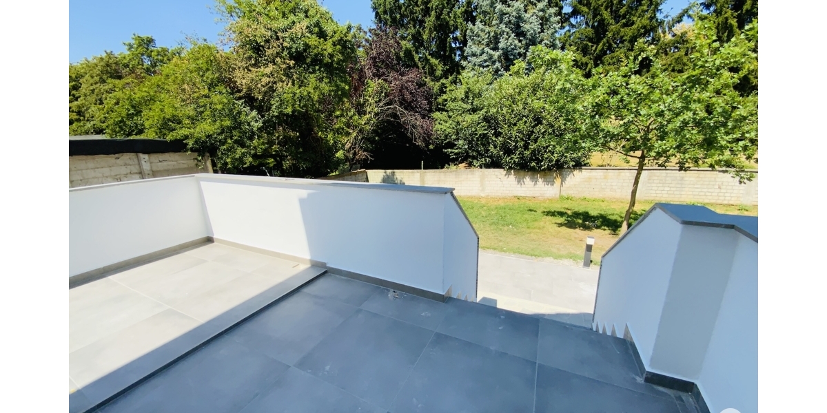 Einfamilienhaus mit 5 Zimmern und 2 Bädern, großem Garten ideal für Familien. Komplett saniert! - Einfamilienhaus Düsseldorf / Rath Rath | Angebot:27190569