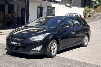 Hyundai i40 185.000 km 4.800 &euro; Remscheid 42899