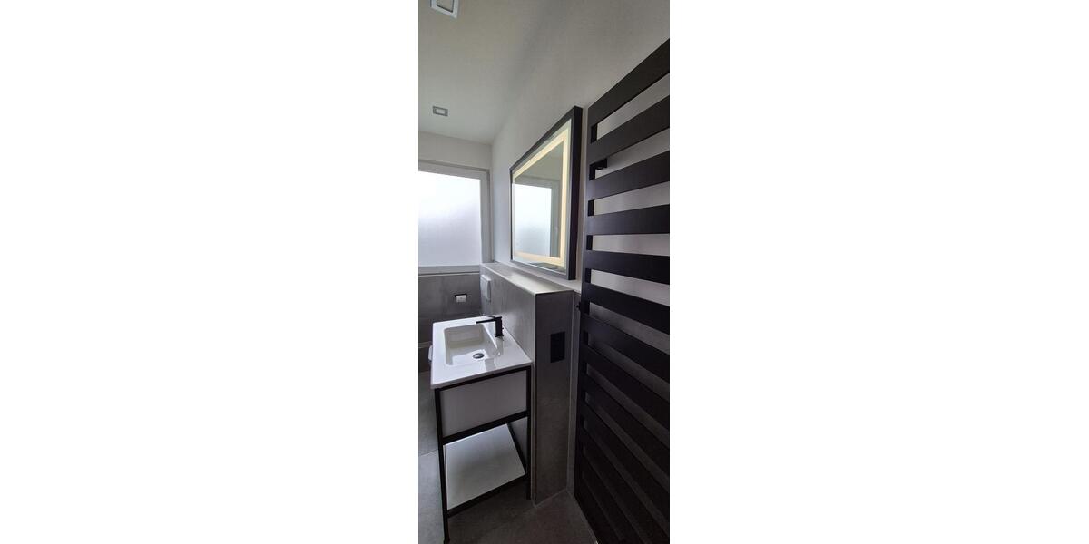 Maisonettenwohnung Krefeld Cracau - 3.5 Zimmer, 127 m&sup2;, 300.000&euro; | Angebot:27168891