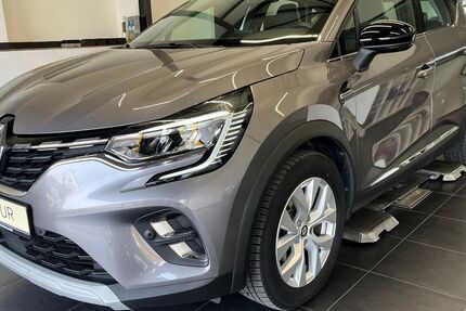 Renault Captur 29.995 km 18.790 &euro; Langenfeld 40764