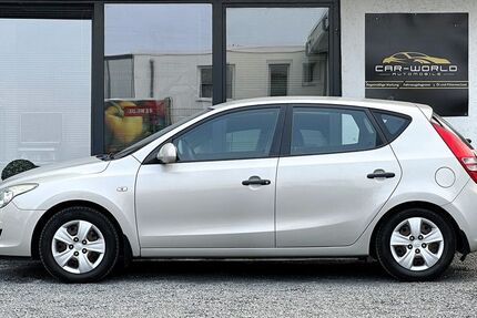 Hyundai i30 152.484 km 3.499 &euro; Duisburg 47167