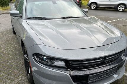 Dodge Charger 97.300 km 29.400 &euro; Neuss 41466