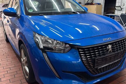Peugeot 208 93.834 km 11.990 &euro; Wuppertal 42285