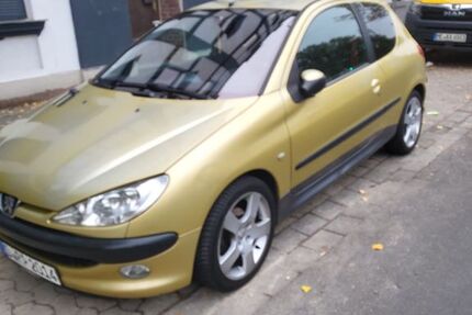 Peugeot 206 145.000 km 850 &euro; Düsseldorf 40595