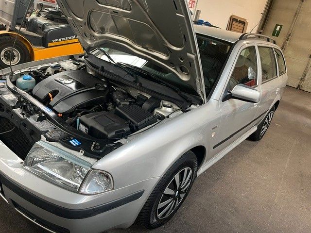 Skoda Octavia 259.550 km 2.450 &euro; Ratingen 40880