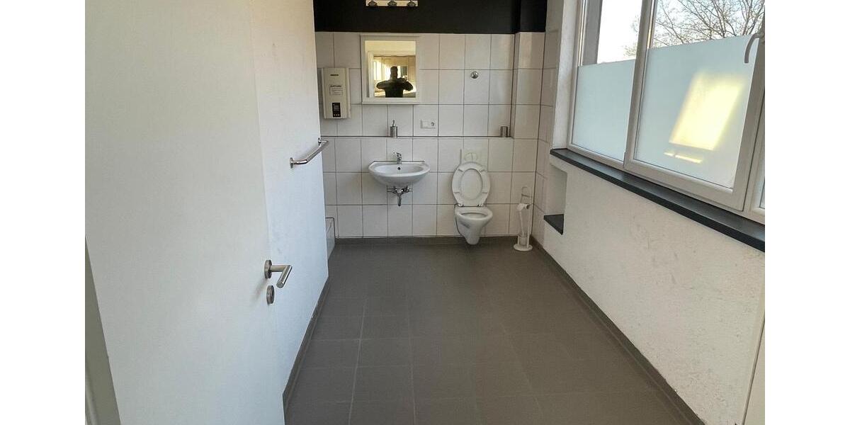 Gewerbeobjekt Remscheid Reinshagen - 3.600&euro; | Angebot:22704501