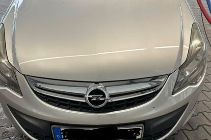Opel Corsa 125.000 km 4.500 &euro; Neuss 41472
