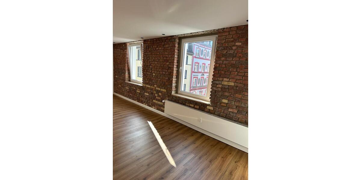 Etagenwohnung Wuppertal Elberfeld - 2 Zimmer, 68 m&sup2;, 880&euro; | Angebot:25931844