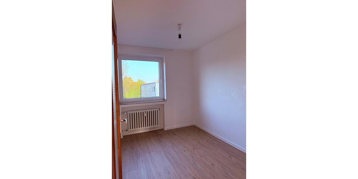 Etagenwohnung Krefeld Bockum - 3 Zimmer, 62 m&sup2;, 176.700&euro; | Angebot:25934809