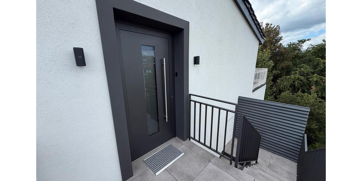 Einfamilienhaus Düsseldorf Stadtbezirk 5 - 2 Zimmer, 75 m&sup2;, 1.570&euro; | Angebot:27537502