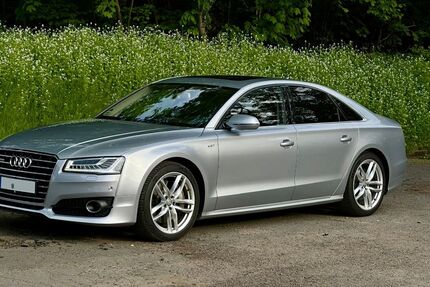 Audi A8 169.000 km 24.800 &euro; Moers 47441