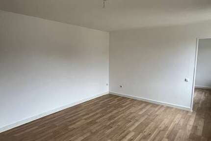 Wohnung Krefeld Krefeld-Mitte - 2 Zimmer, 45 m&sup2;, 400&euro; | Angebot:25139141