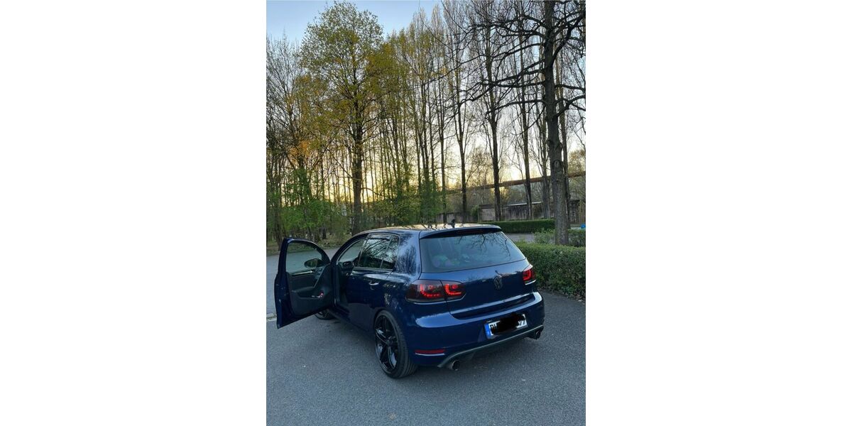 VW Golf 202.000 km 6.200 &euro; Duisburg 47137