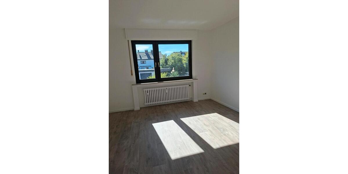Etagenwohnung Mülheim an der Ruhr Broich - 1 Zimmer, 35 m&sup2;, 510&euro; | Angebot:27564935