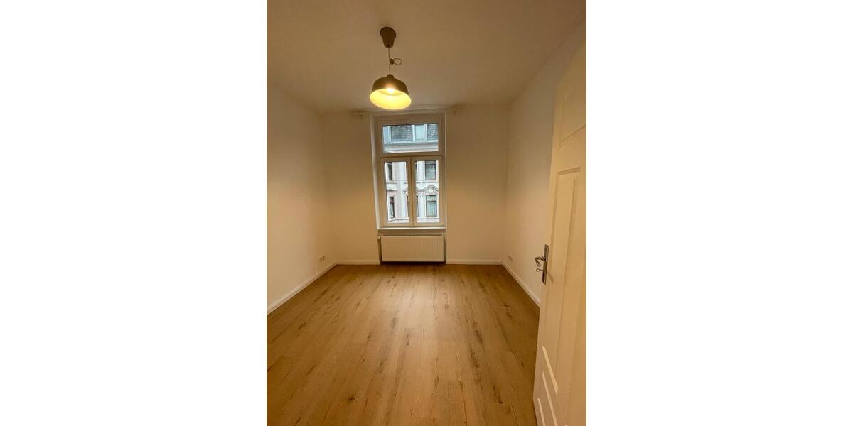 Etagenwohnung Wuppertal Barmen - 3 Zimmer, 62 m&sup2;, 682&euro; | Angebot:25874318