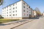 Helle 3,5-Zimmer-Wohnung mit Garage, Kellerraum und Dachboden-Stauraum - Erdgeschoßwohnung Essen Stadtbezirk III | Angebot:27200883