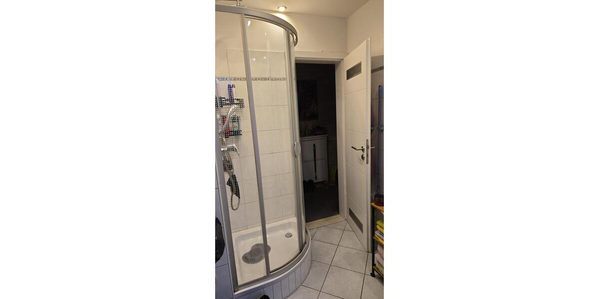 Hochparterre Wuppertal Unterbarmen - 4 Zimmer, 92 m&sup2;, 199.999&euro; | Angebot:25148066