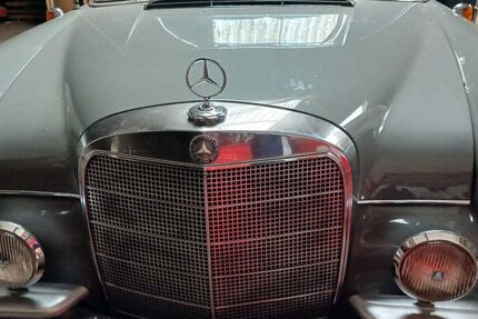 Mercedes-Benz 190 62.000 km 12.800 &euro; Duisburg 47199