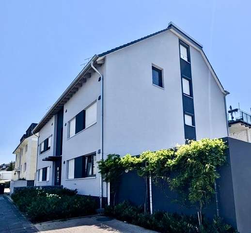 Etagenwohnung Mülheim an der Ruhr Dümpten - 4 Zimmer, 132 m&sup2;, 1.750&euro; | Angebot:26952720