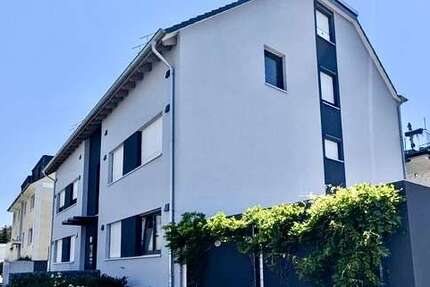 Wohnung Mülheim an der Ruhr Dümpten - 4 Zimmer, 132 m&sup2;, 1.750&euro; | Angebot:26952720