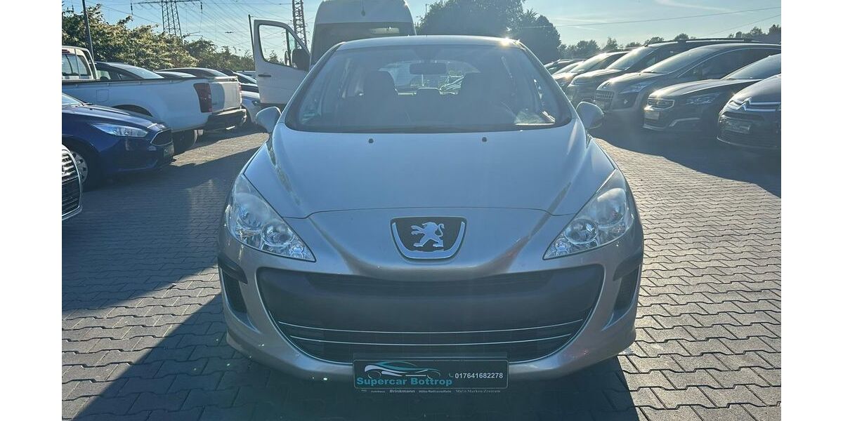 Peugeot 308 195.000 km 2.999 &euro; Bottrop 46238