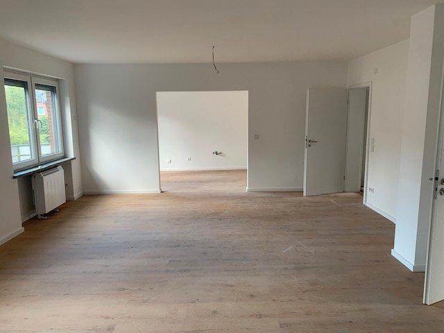 Etagenwohnung Neuss Augustinusviertel - 3 Zimmer, 92 m&sup2;, 1.200&euro; | Angebot:27565901