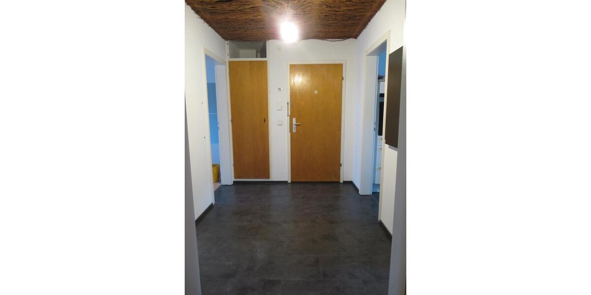 Dachgeschoßwohnung Mönchengladbach Ost - 3 Zimmer, 57 m&sup2;, 520&euro; | Angebot:26024445