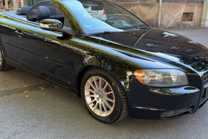 Volvo C70 208.000 km 5.900 &euro; Gelsenkirchen 45889