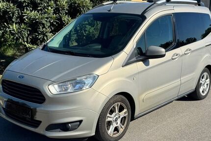 Ford Tourneo Courier 151.000 km 5.990 &euro; Grevenbroich 41515