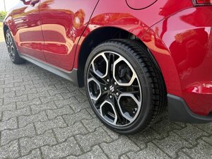 Suzuki Swift 1.4 Sport +Kamera+Sportpaket+Navi+ 35.893 km 16.888 &euro; Meerbusch 40667