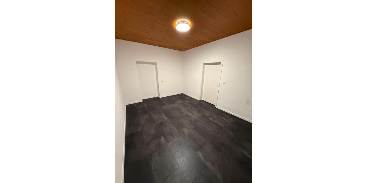 Mehrfamilienhaus, Wohnhaus Moers - 14 Zimmer, 331 m&sup2;, 649.000&euro; | Angebot:27428682