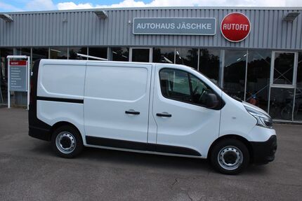 Renault Trafic 80.000 km 16.990 &euro; Krefeld 47803