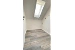 Dachgeschoßwohnung Essen Stadtbezirk V - 2.5 Zimmer, 71 m&sup2;, 689&euro; | Angebot:26337672