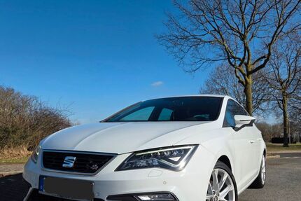 Seat Leon 81.600 km 15.590 &euro; Moers 47447