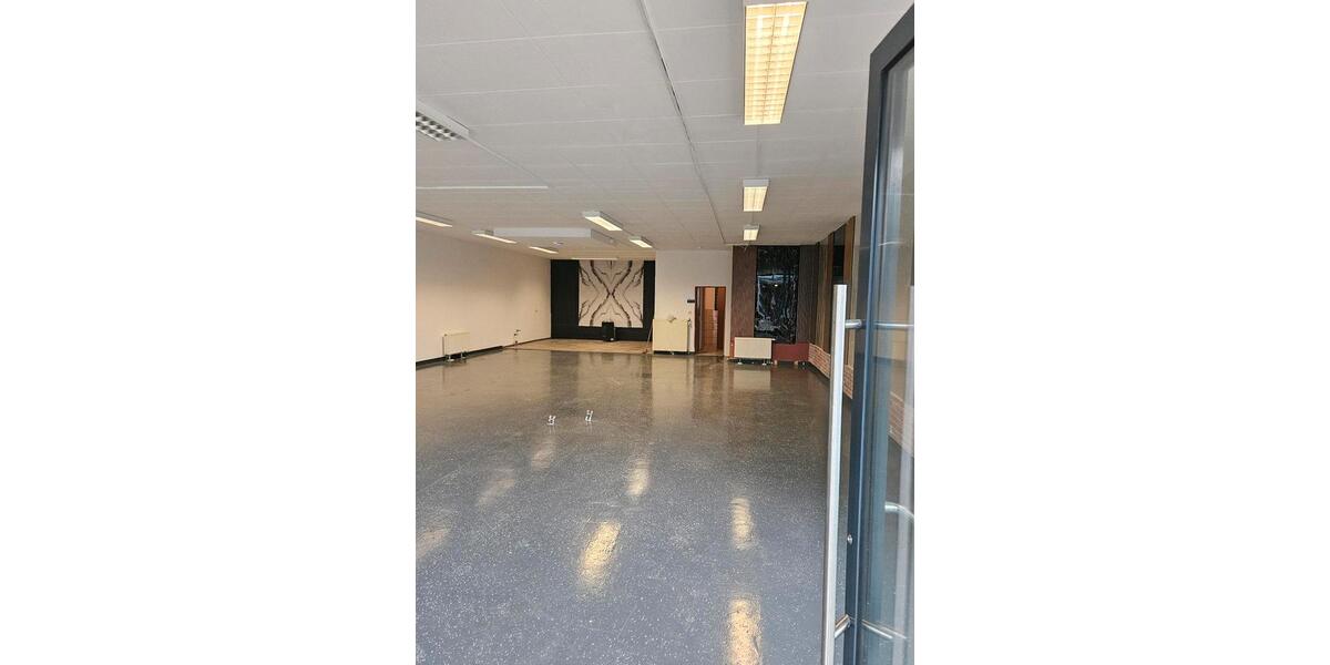 Gewerbeobjekt Remscheid Reinshagen - 1.300&euro; | Angebot:25854144