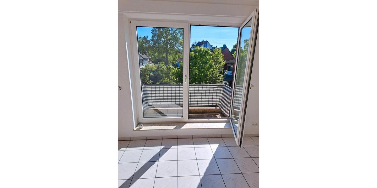 Etagenwohnung Essen Stadtbezirk IV - 1 Zimmer, 26 m&sup2;, 310&euro; | Angebot:26441654