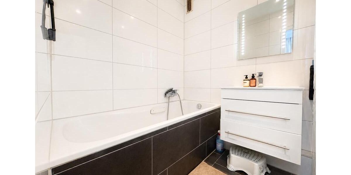 Etagenwohnung Monheim am Rhein - 3 Zimmer, 83 m&sup2;, 239.000&euro; | Angebot:27000204