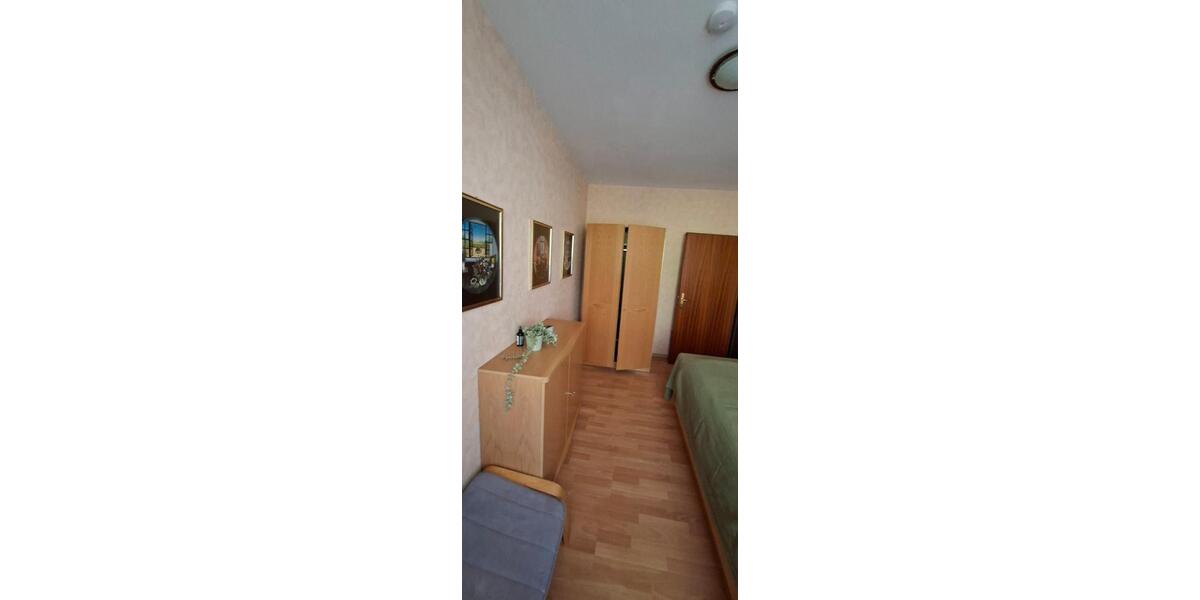 Hochparterre Solingen - 3 Zimmer, 102 m&sup2;, 234.000&euro; | Angebot:26765873