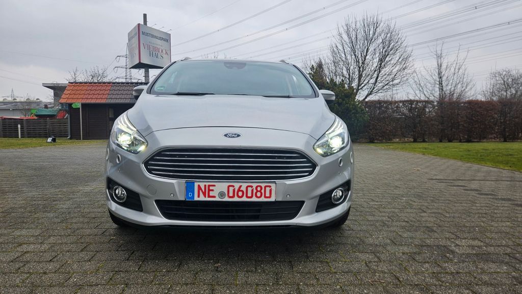 Ford S-Max 100.500 km 15.900 &euro; Neuss 41462