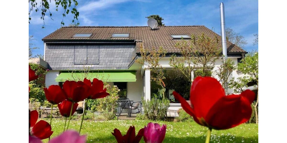 Reihenhaus Düsseldorf Stadtbezirk 10 - 7.5 Zimmer, 155 m&sup2;, 790.000&euro; | Angebot:27189262